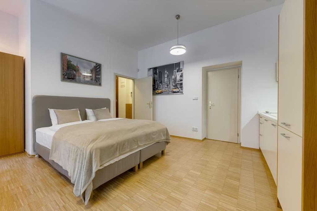 Deluxe Suite In Prime Location Prague Exterior photo